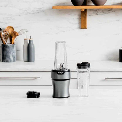 Ninja Licuadora Personal Nutri-Blender BN300