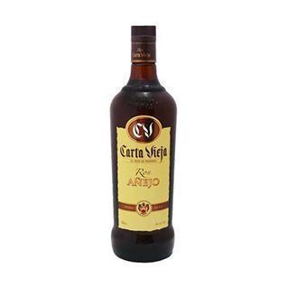 Ron Carta Vieja Añejo - Attenza Panamá